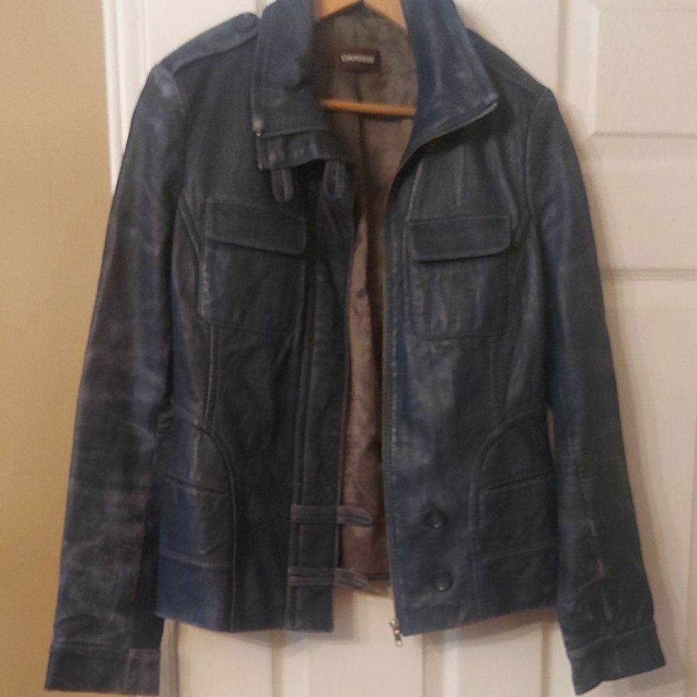 Danier Blue Leather Jacket with Vintage Appeal
